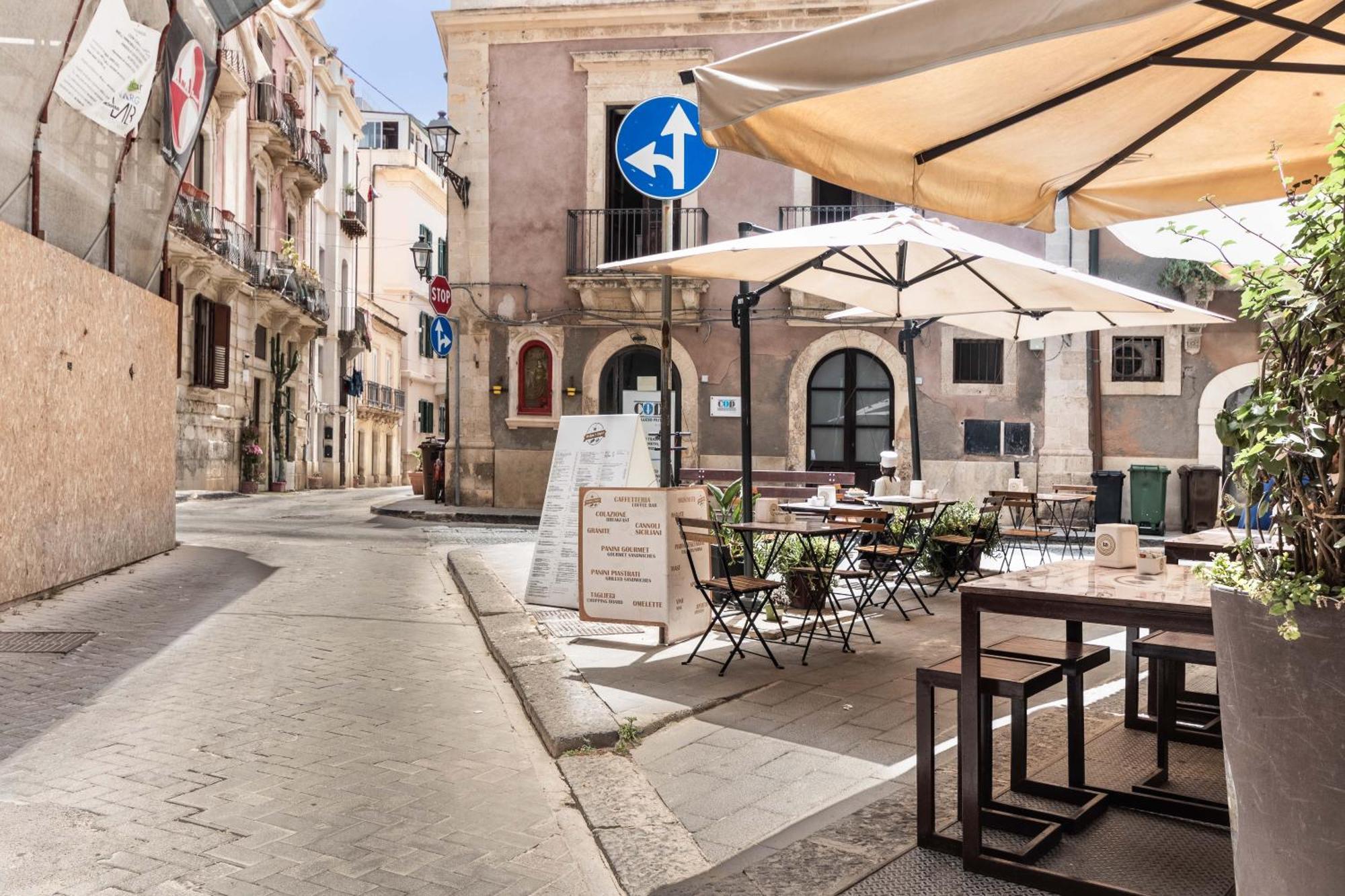 Fronte Mare Apartments & City Views Syracuse Buitenkant foto