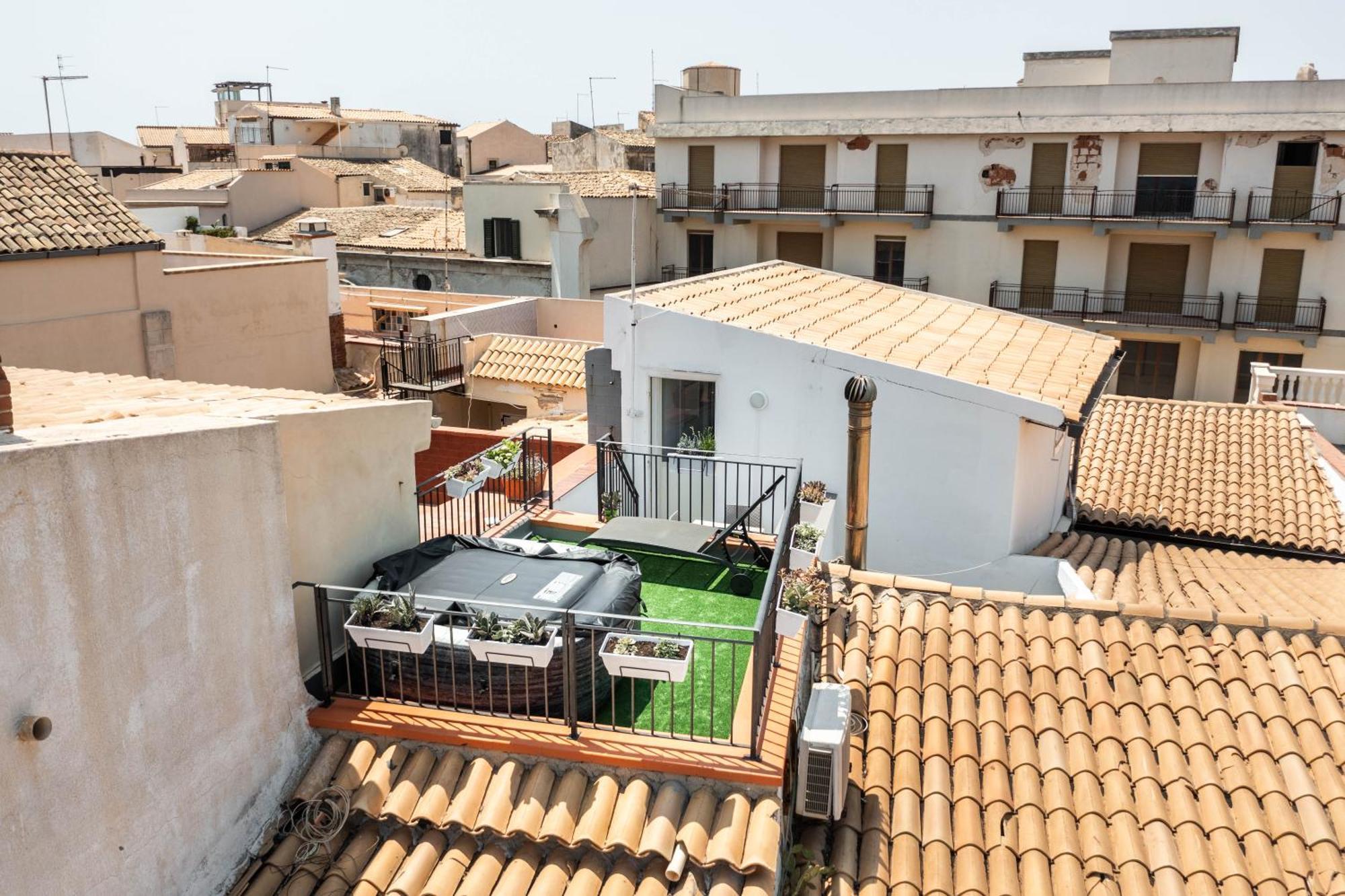 Fronte Mare Apartments & City Views Syracuse Buitenkant foto